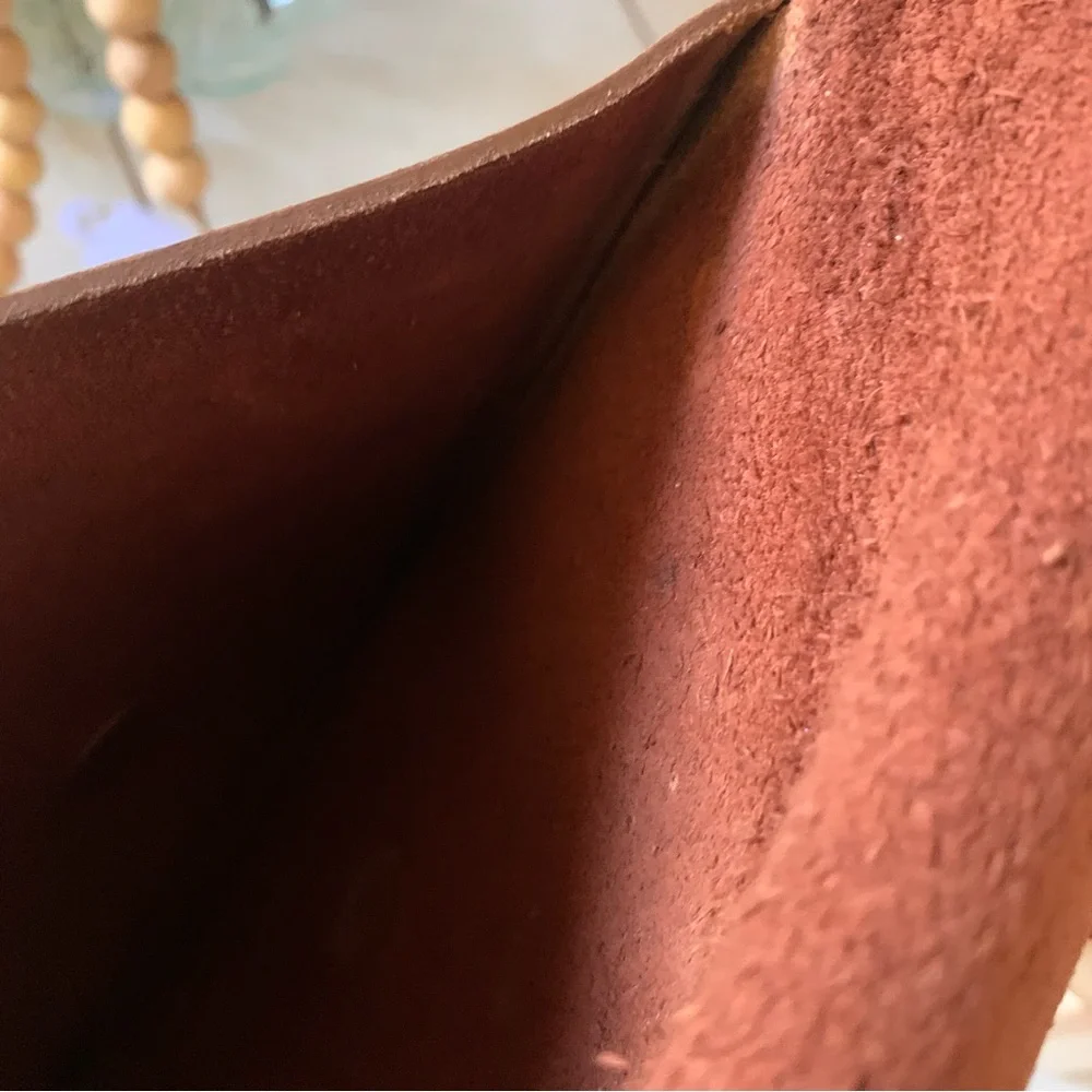 Col. Littleton Fine Leather Vintage Tablet Bag